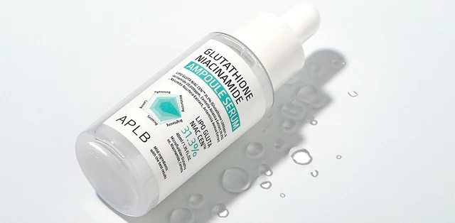 Angled ampoule serum bottle and dropper